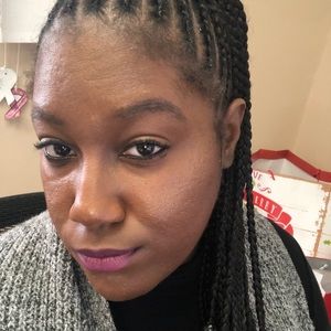 Meet your Posher, Rayna